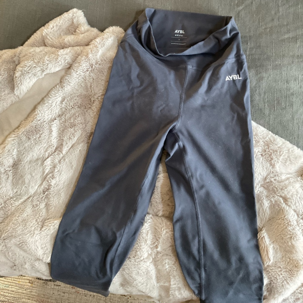 Aybl core leggings